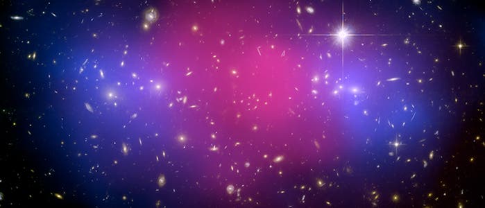Galaxienkollision zeigt Dunkle Materie