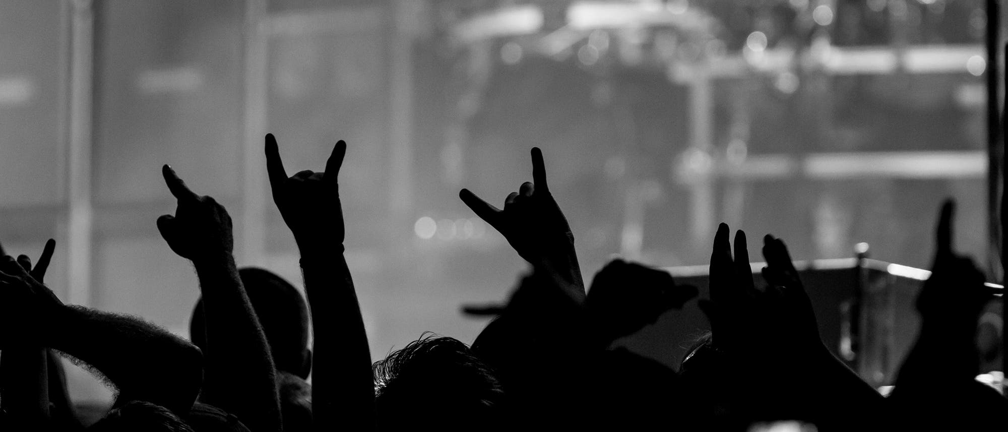 Publikum beim Metal-Konzert