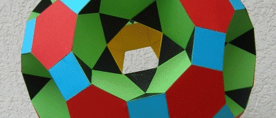 Ausgehöhltes großes Rhomben-Ikosi-Dodekaeder
