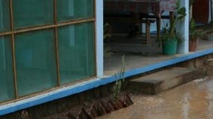 Überschwemmtes Camp