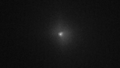 Hubble fotografiert den Einschlag auf Tempel 1