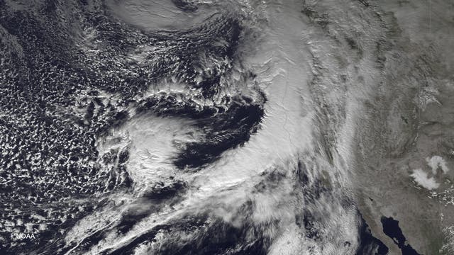Sturmsystem vor der US-Westküste
