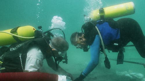 Unterwasserarchäologen vor Akko