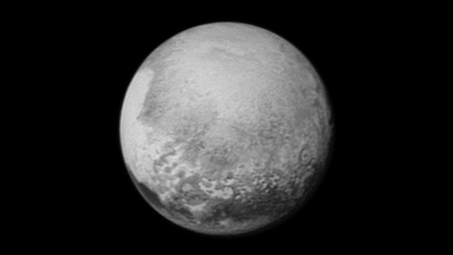Pluto am 12. Juli 2015