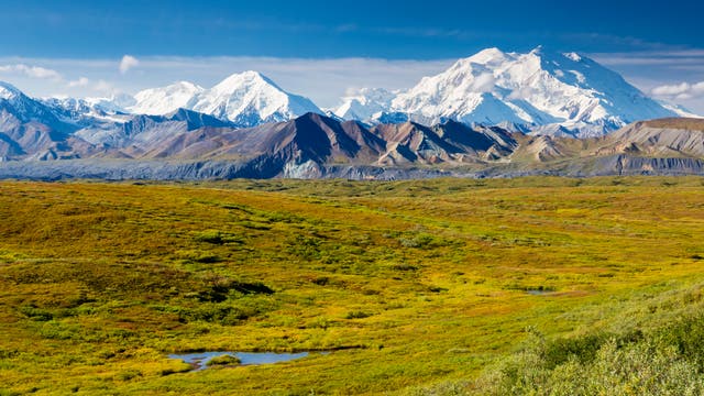 Der Mount Mckinley mit dem Muldrow-Gletscher im Denali Nationalpark, Alaska.