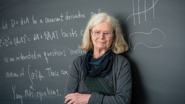 Karen Uhlenbecks Forschung prägte nicht nur die Mathematik, sie brachte auch große Fortschritte in der Physik.