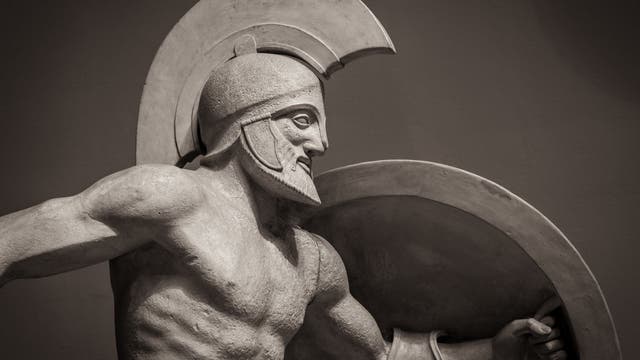 Steinerne Statue eines Spartaners