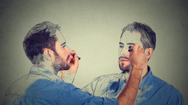 Mann und sein Spiegelbild zeichnen sich selbst