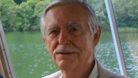 Astronom Halton C. Arp (1927 - 2013)