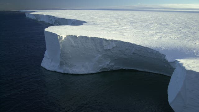 Rieseneisberg in der Antarktis