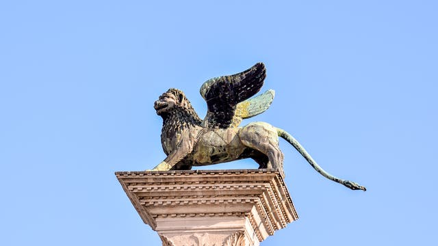 Löwe auf dem Markusplatz in Venedig