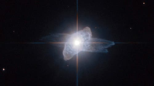 Der sterbende Stern IRAS&nbsp;19475+3119 im Sternbild Schwan