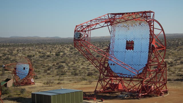 Das H.E.S.S. II Teleskop in Namibia