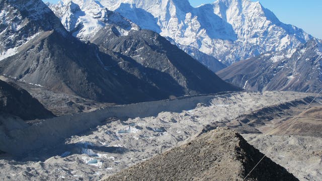 Khumbu-Gletscher im Himalaja