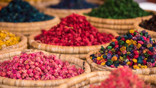 Märkte bieten eine gute Übersicht, welche landwirtschaftlichen Produkte in einer Region angebaut werden - hier in Marokko
