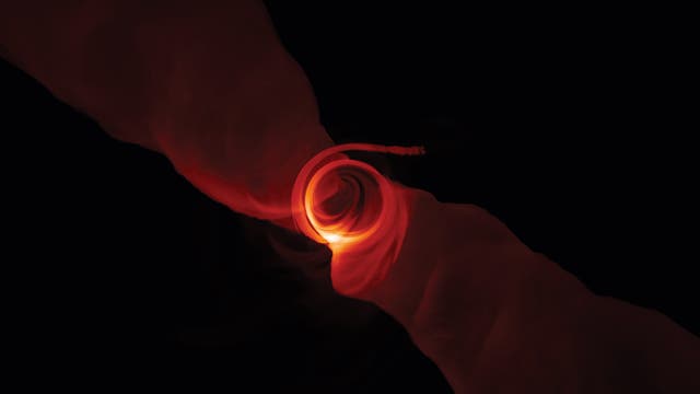 Aufheizen hineinstürzender Materie in Schwarzes Loch