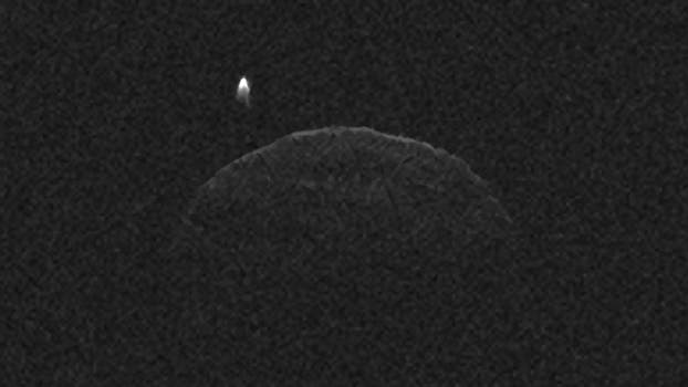 Radarbild des Asteroiden 1998 QE2