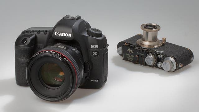 Canon EOS 5D Mark II, Leica-Kamera von 1933