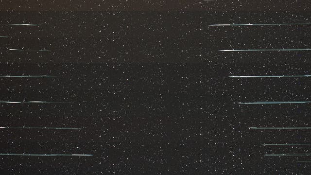 Lichtblitze von geostationären Satelliten