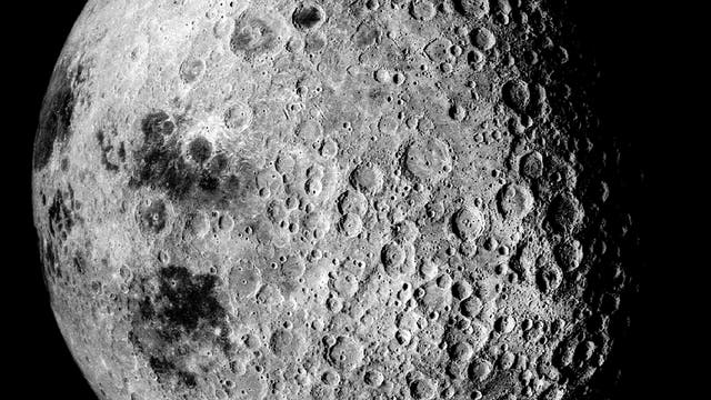 Mondaufnahme von Apollo 16, AS16-3021
