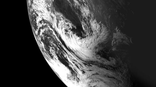 Mondsonde Chandrayaan-1 fotografiert die Erde