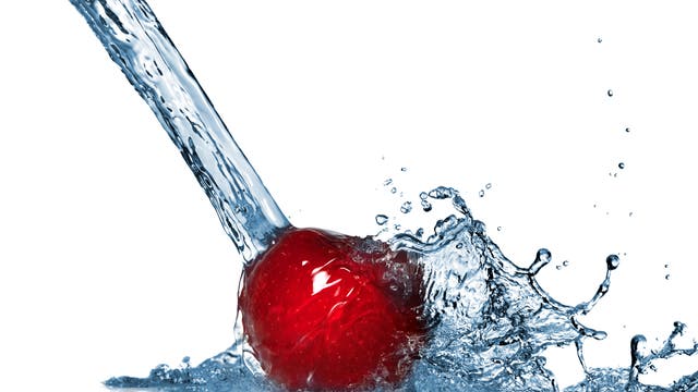 Apfel waschen