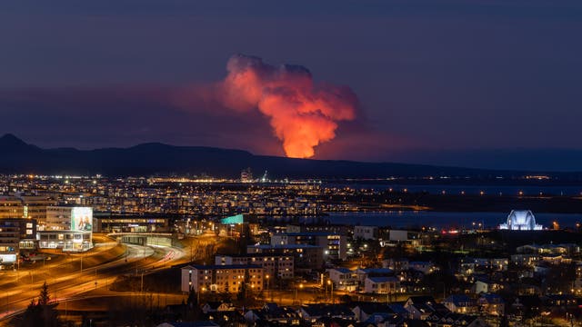 Vulkanausbruch auf der isländischen Reykjanes-Halbinsel