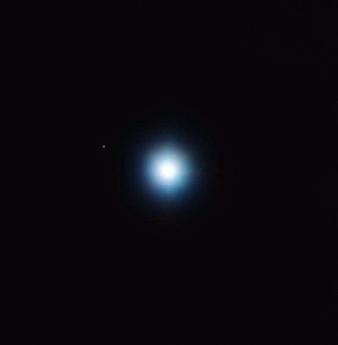 Der Exoplanet umkreist seinen Stern  CVSO 30 in 1200 Lichtjahren Entfernung.