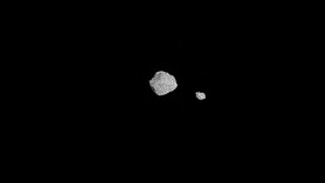 Asteroid Dinkinesh mit seinem neu entdeckten Mond