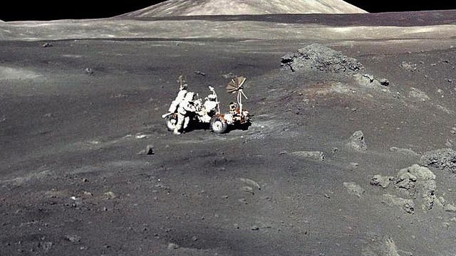 Apollo-17-Mission: Shorty Crater