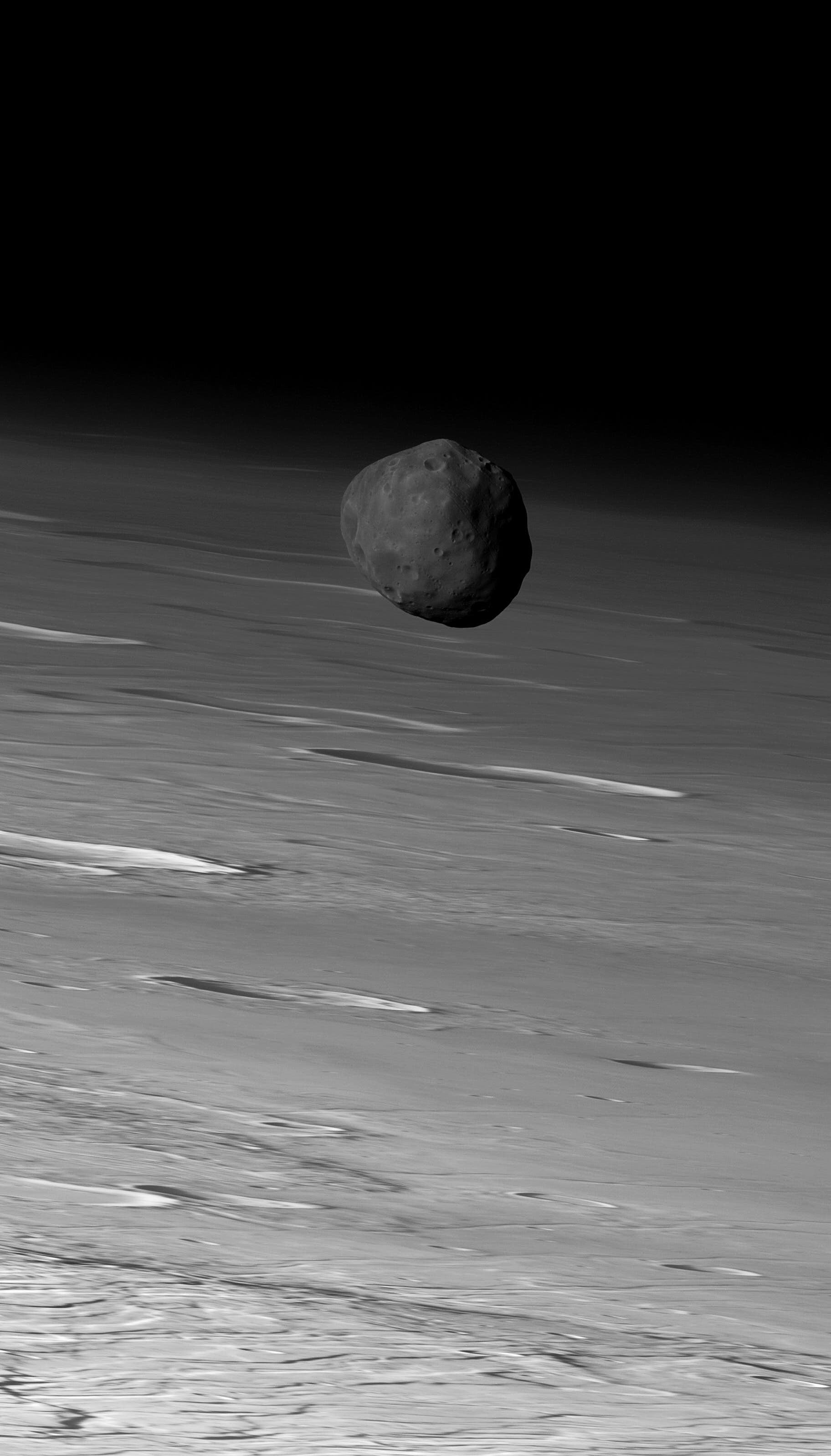 Phobos über der Marsoberfläche (HRSC-Bild)