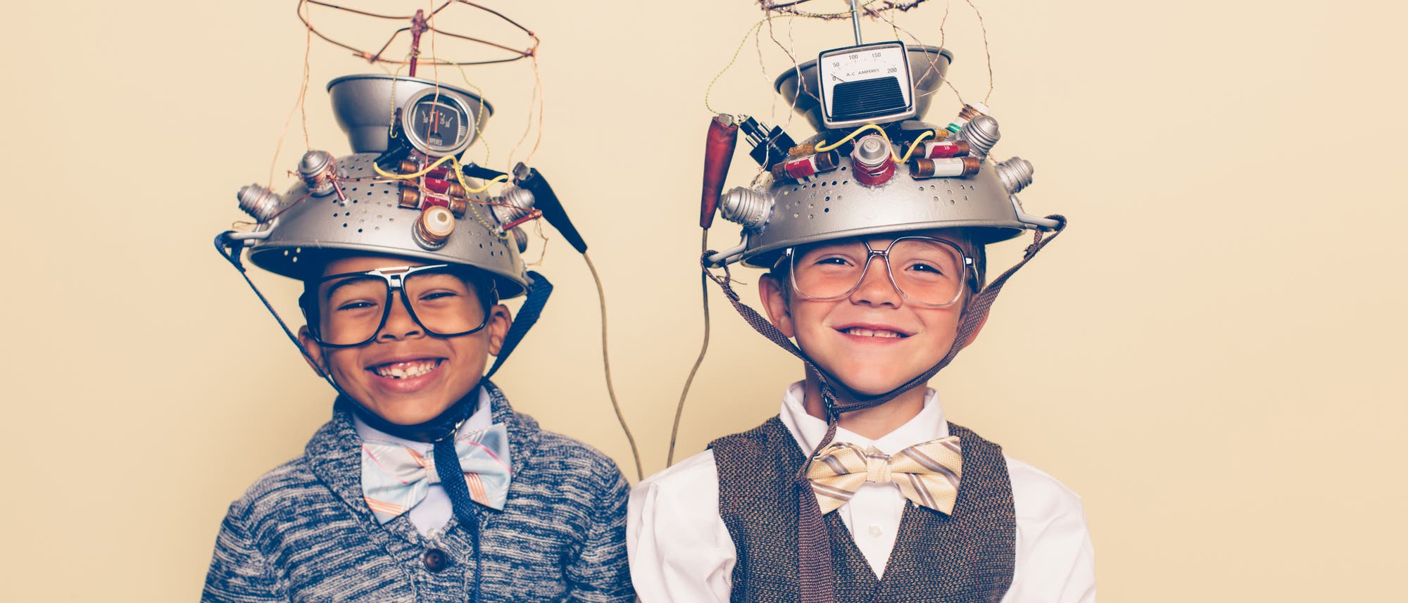 Zwei kleine Nerds haben Spaß Zwei kleine Nerds haben Spaß