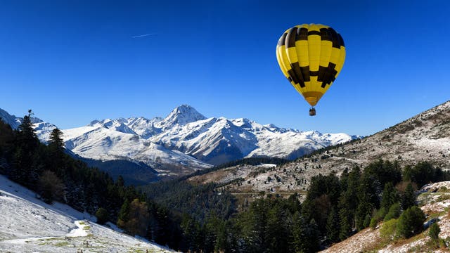 Der Pic du Midi de Bigorre ist ein 2877 Meter hoher Berg in den französischen Pyrenäen.