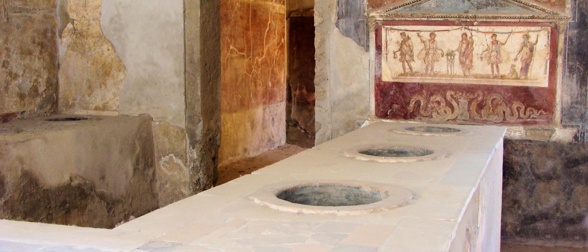 Kein Vomitorium, sondern eine römische Wirtschaft Kein Vomitorium, sondern eine römische Wirtschaft