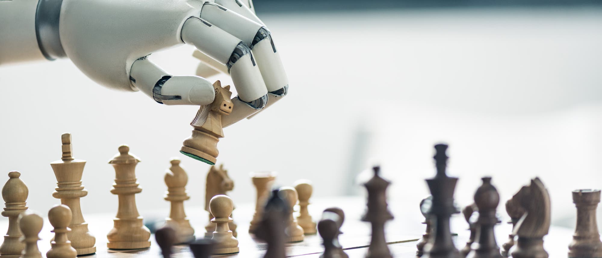 Roboter spielt Schach Roboter spielt Schach
