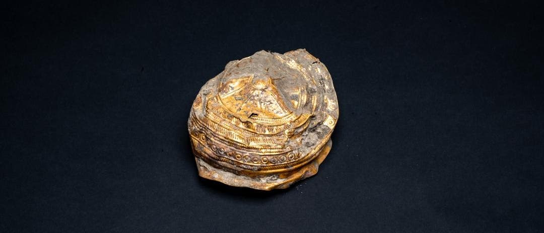 Rund 3000 Jahre alte Goldschale aus Ebreichsdorf. Rund 3000 Jahre alte Goldschale aus Ebreichsdorf.
