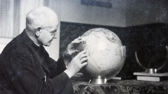 Pater Josef Fischer S.J. in einem Foto von 1937