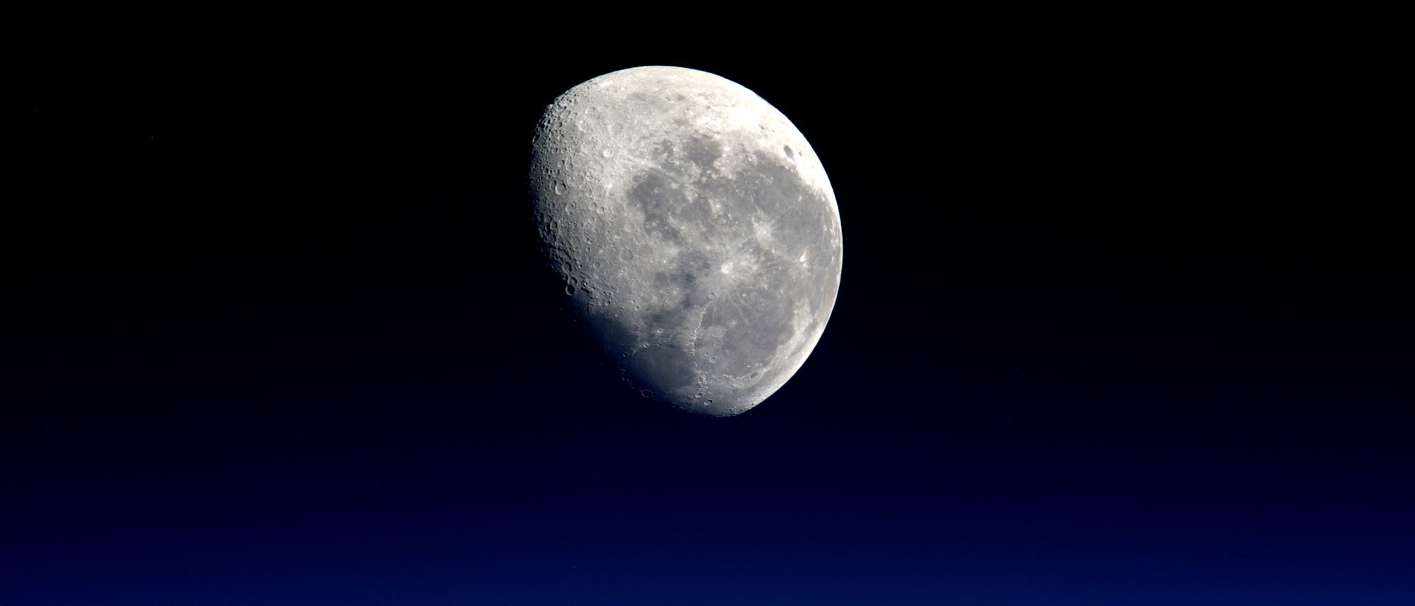 Mond Mond