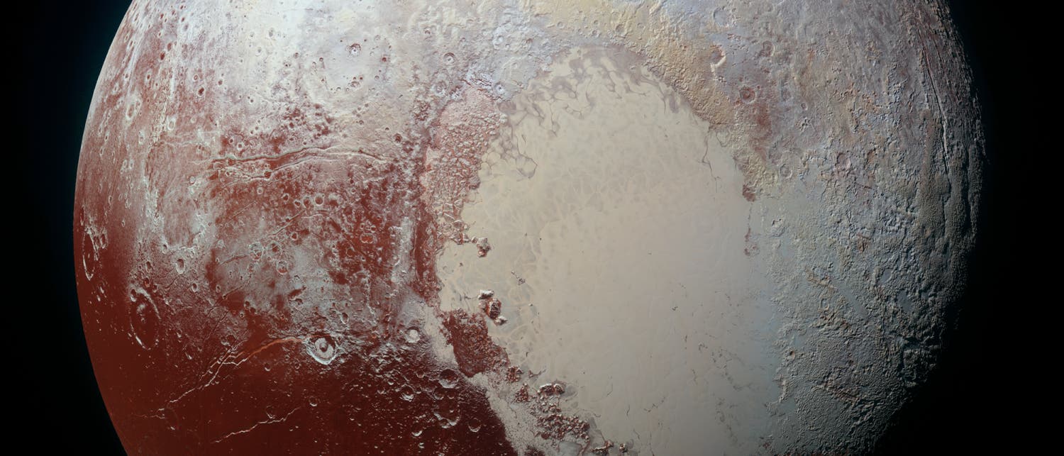 Pluto in Farbe Pluto in Farbe