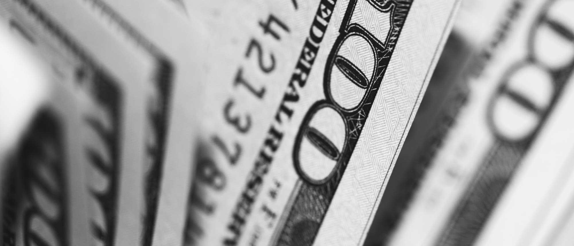 100-Dollar-Scheine 100-Dollar-Scheine