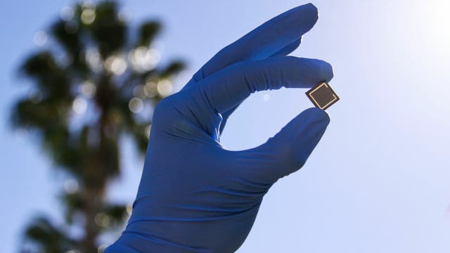Perowskit-Solarzellen lassen sich mit Silizium kombinieren
