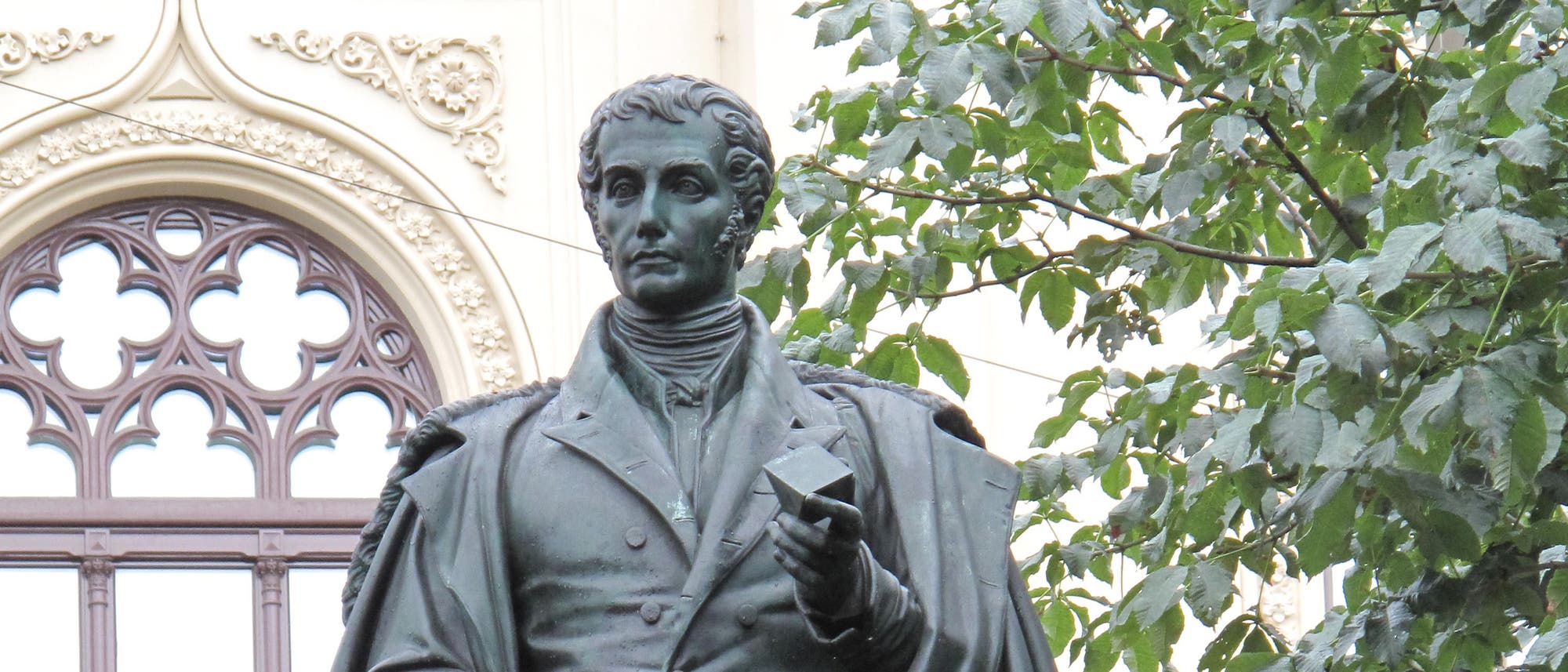 Denkmal Joseph von Fraunhofer Denkmal Joseph von Fraunhofer