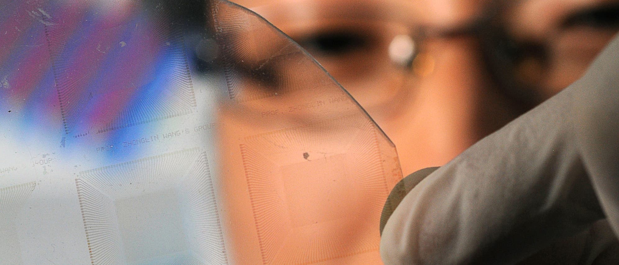 Durchsichtig und biegsam Durchsichtig und biegsam