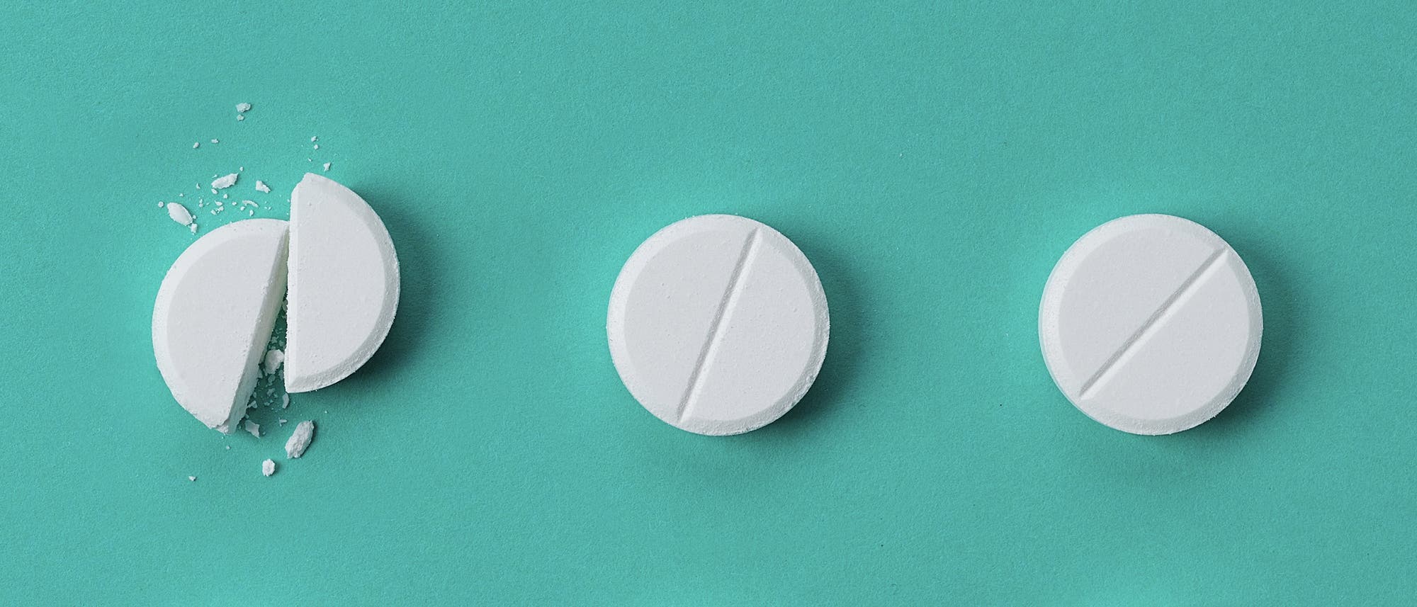 30 bis 60 Minuten nach Einnahme einer Tablette ist die Wirkung von Paracetamol am stärksten. 30 bis 60 Minuten nach Einnahme einer Tablette ist die Wirkung von Paracetamol am stärksten.