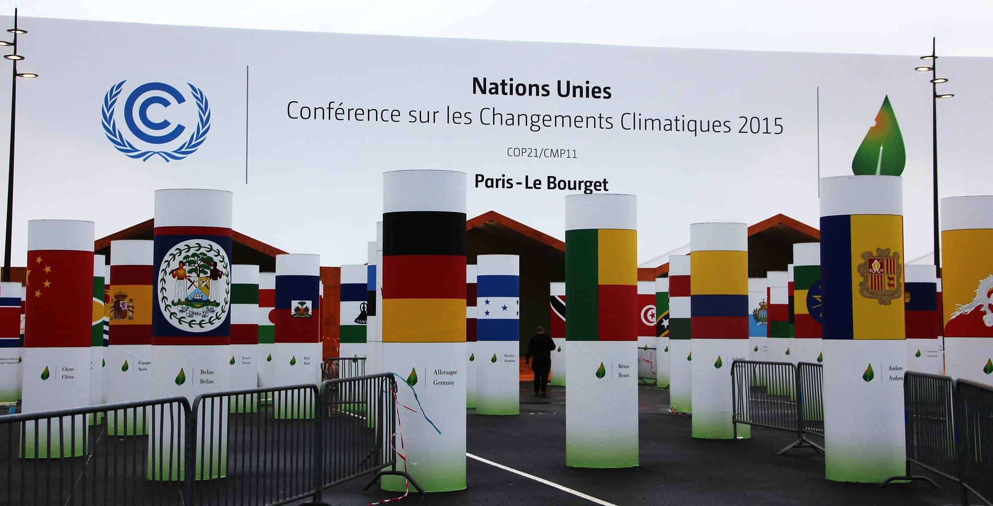 Eingang zur Klimakonferenz von Paris Eingang zur Klimakonferenz von Paris