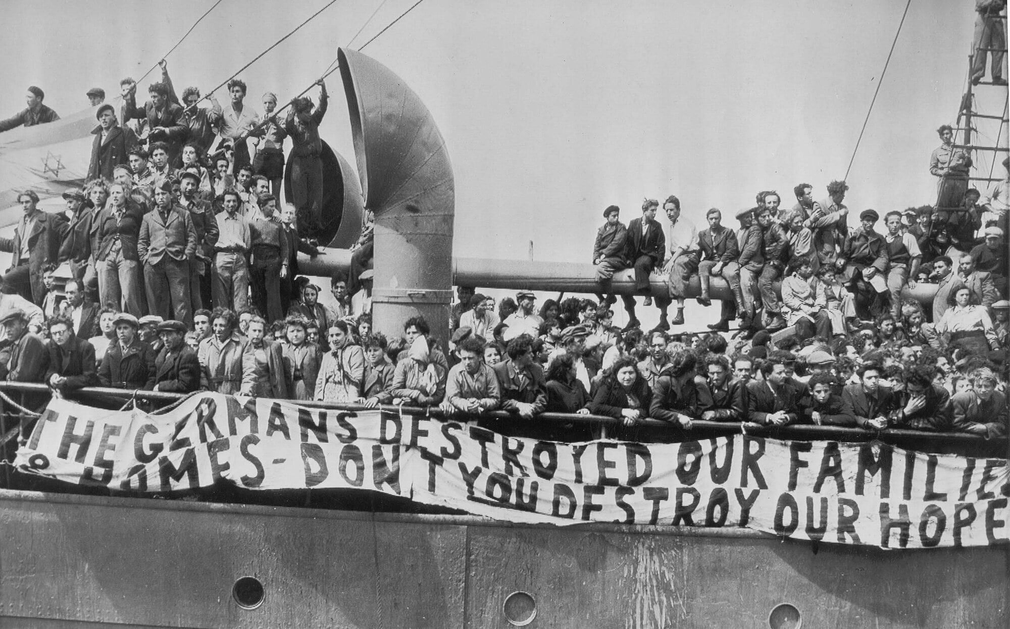Auch nach dem Krieg ging für viele die Odyssee weiter Auch nach dem Krieg ging für viele die Odyssee weiter