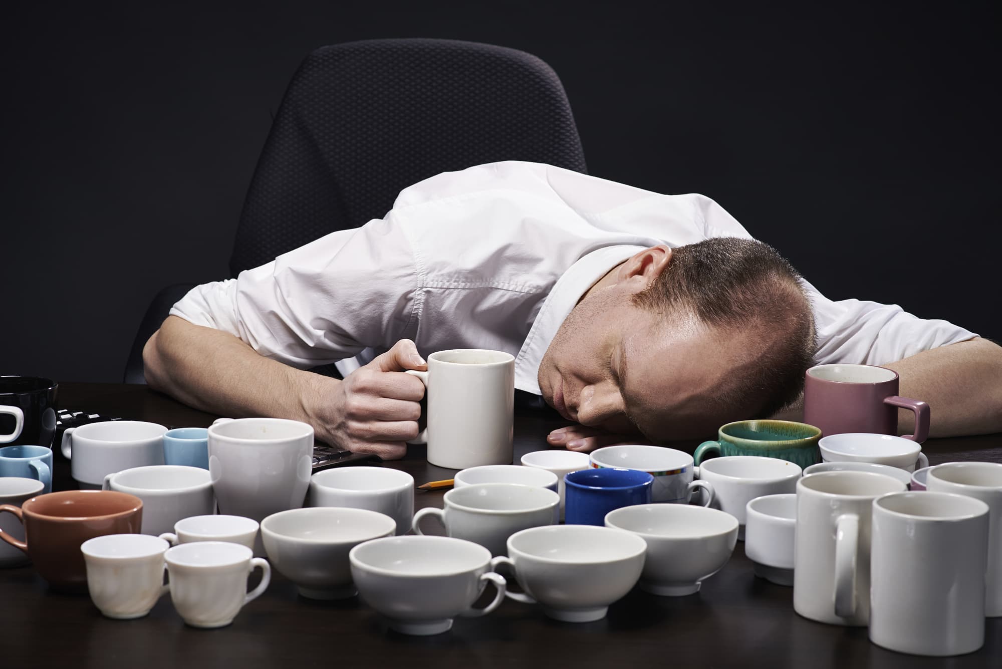 Hält Kaffee wach – oder macht er müde? Hält Kaffee wach – oder macht er müde?