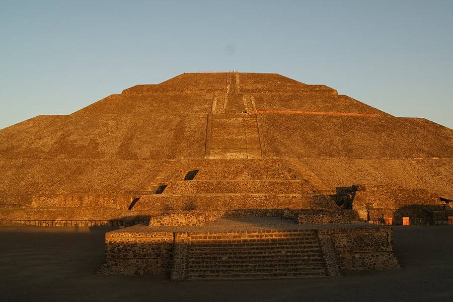 Die Sonnenpyramide Die Sonnenpyramide