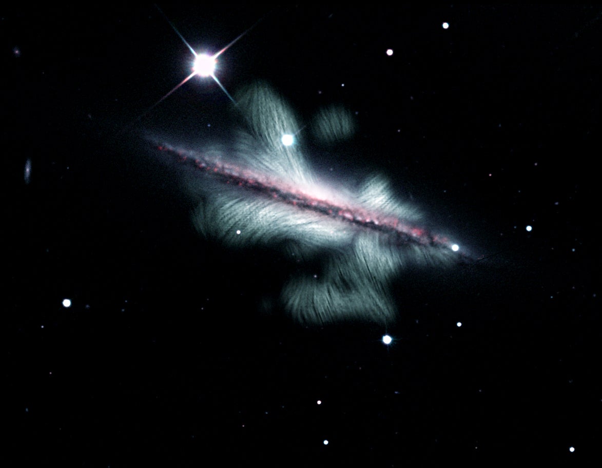 Magnetfeld der Spiralgalaxie NGC 4217 Magnetfeld der Spiralgalaxie NGC 4217