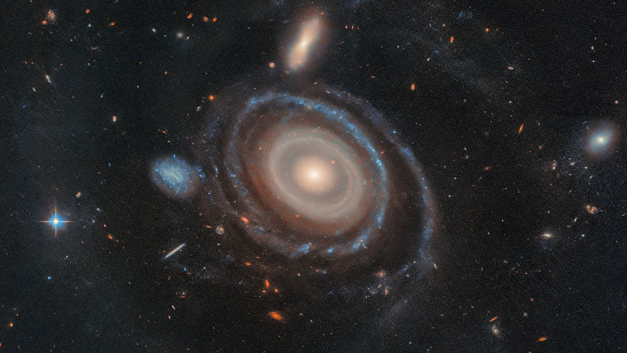 Bilder der Woche: Eine Galaxie mit neun Ringen